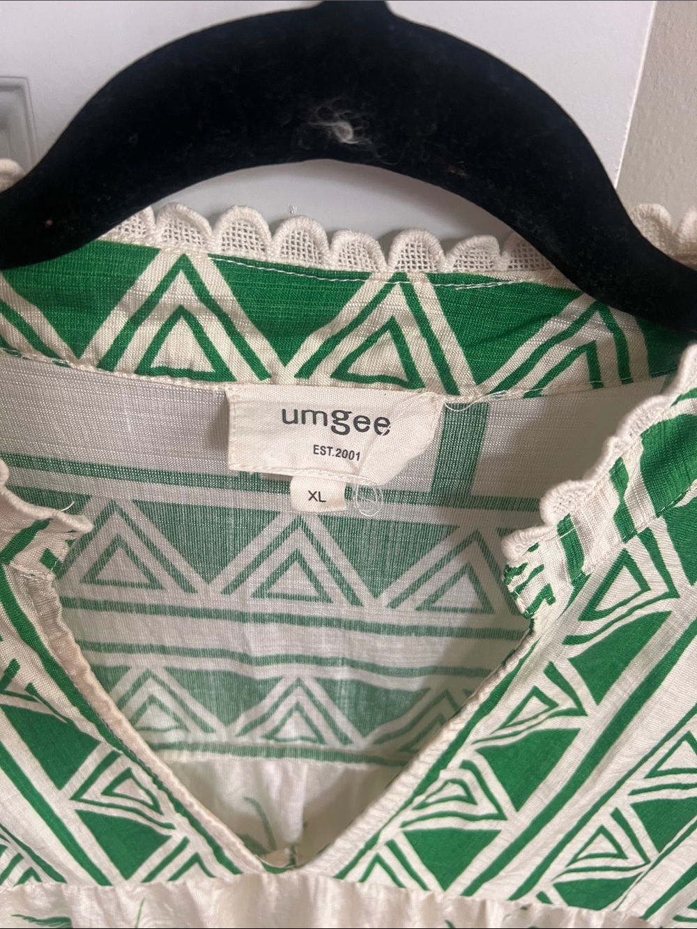 Umgee Cream and Green Palm-Print Peasant Tunic - Picture 3 of 4
